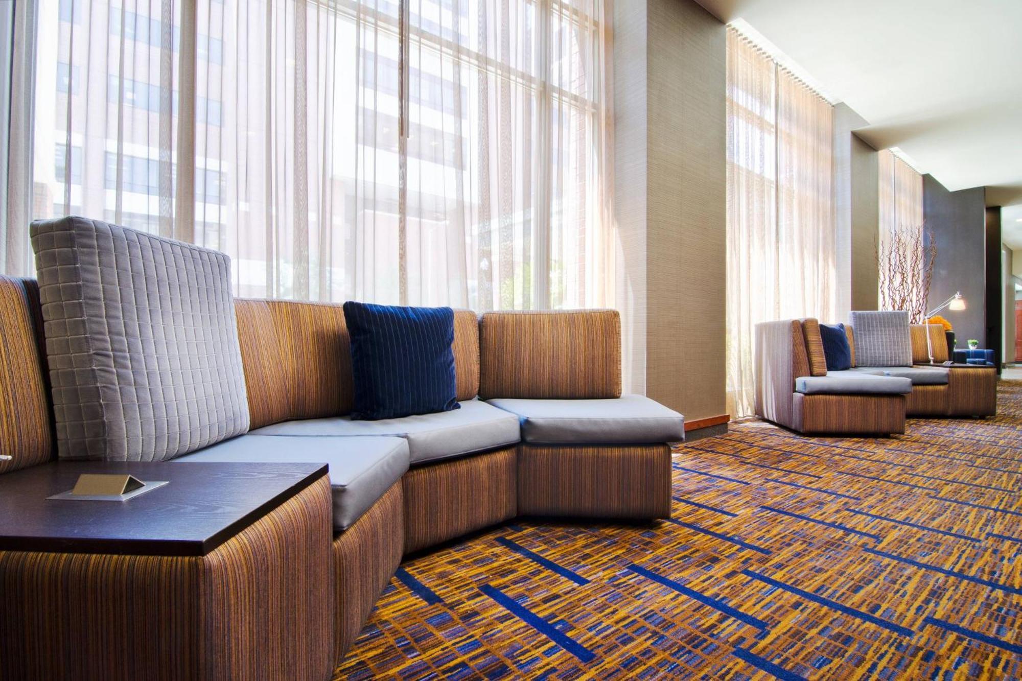 Courtyard By Marriott Birmingham Downtown At Uab Hotel Kültér fotó